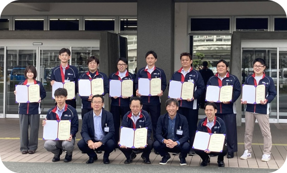 技術監理者制度を開始